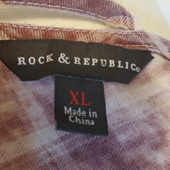 Rock & Republic Short Sleeve Ladder Back Shirt - Picture 7 of 7